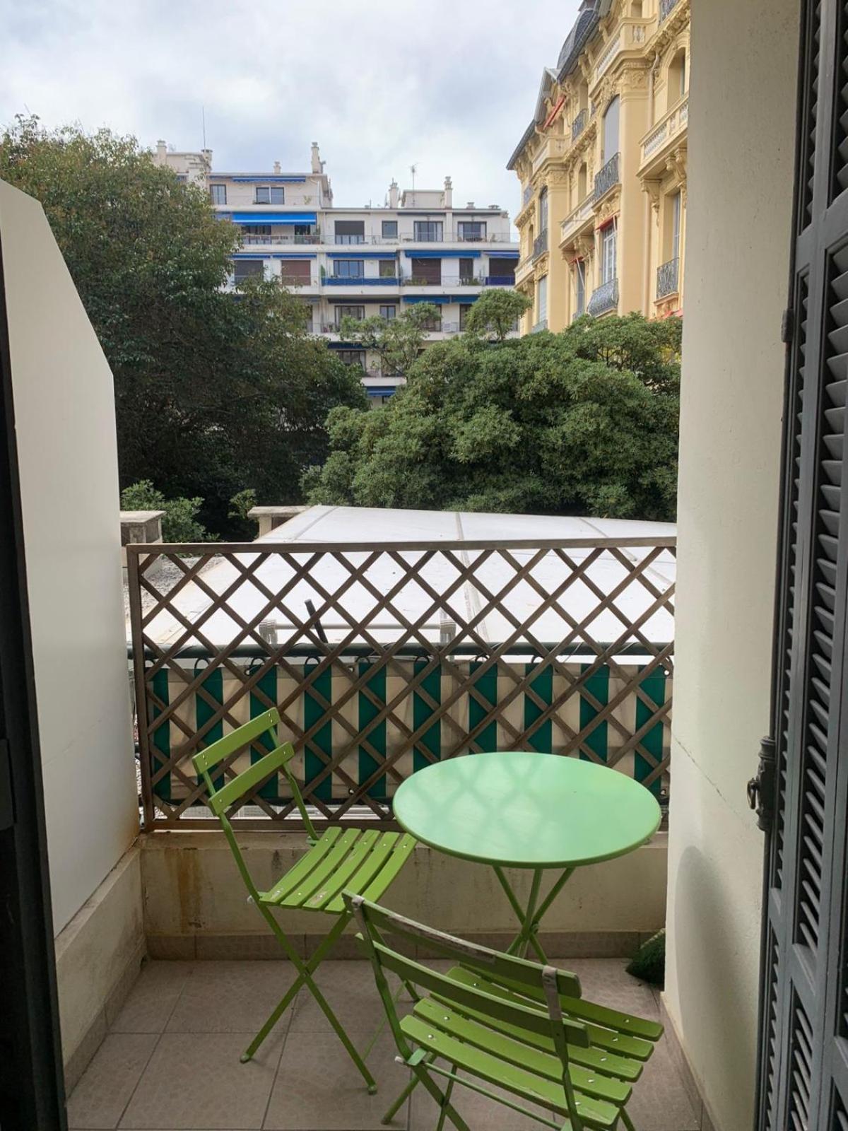 شقة Chez Chebil In Rue Halevy - Near The Sea نيس المظهر الخارجي الصورة